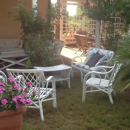 Villa La Vignetta *
